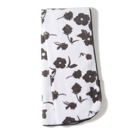Shilhouetta Face Towel Black