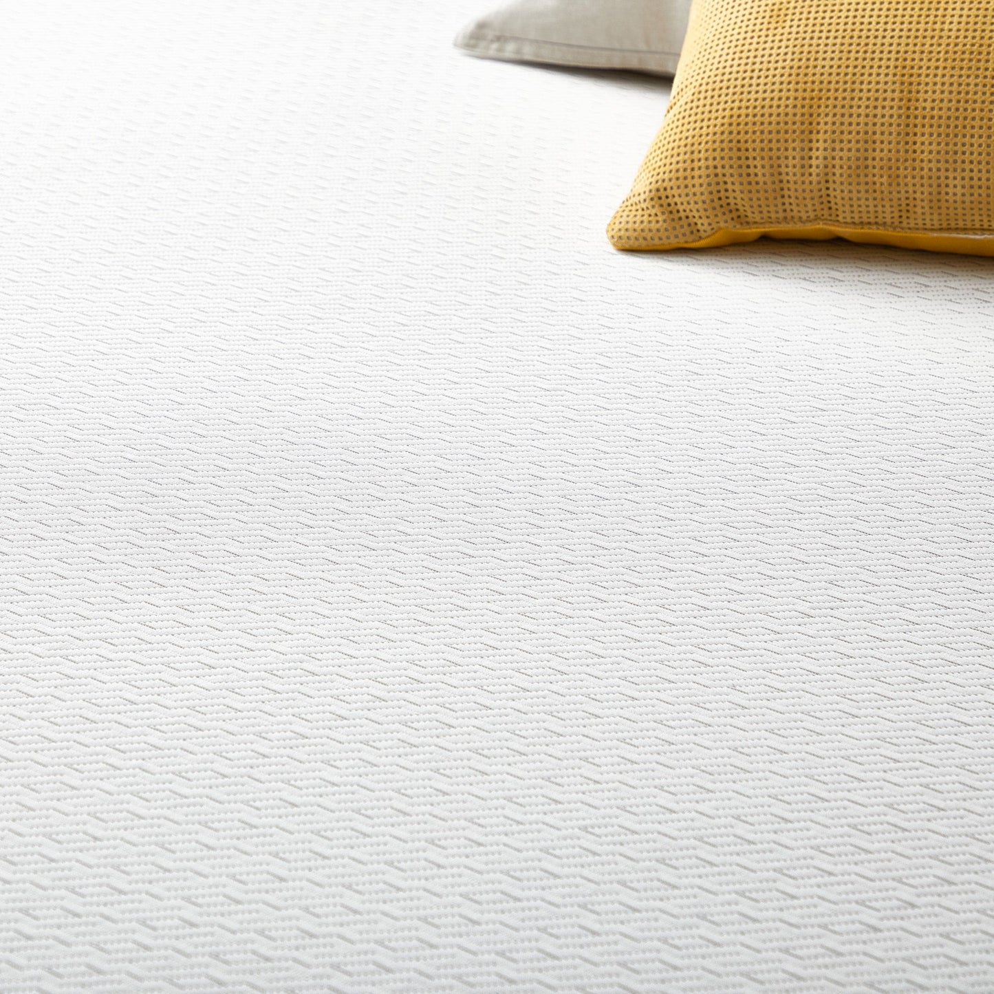 Weekender 6-Inch Waterproof Memory Foam