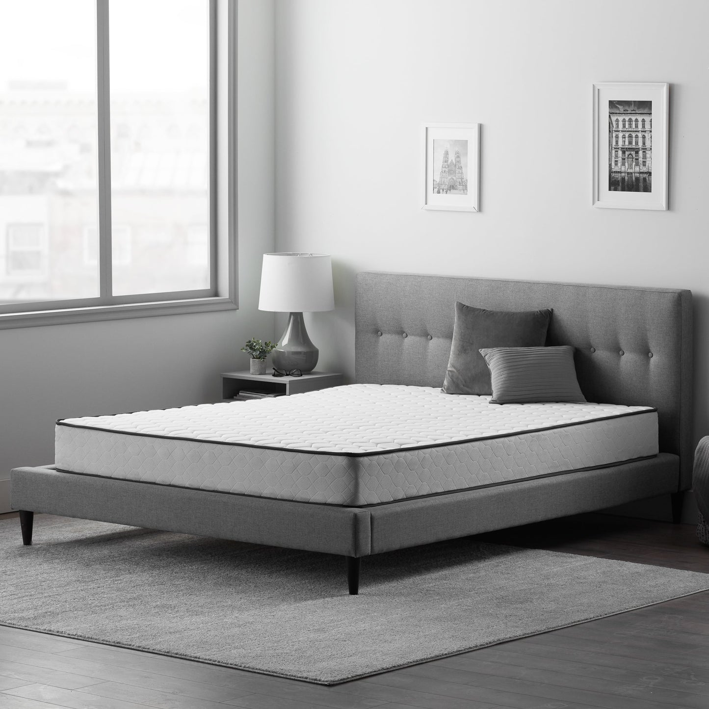 Weekender 8" Hybrid Firm Mattress